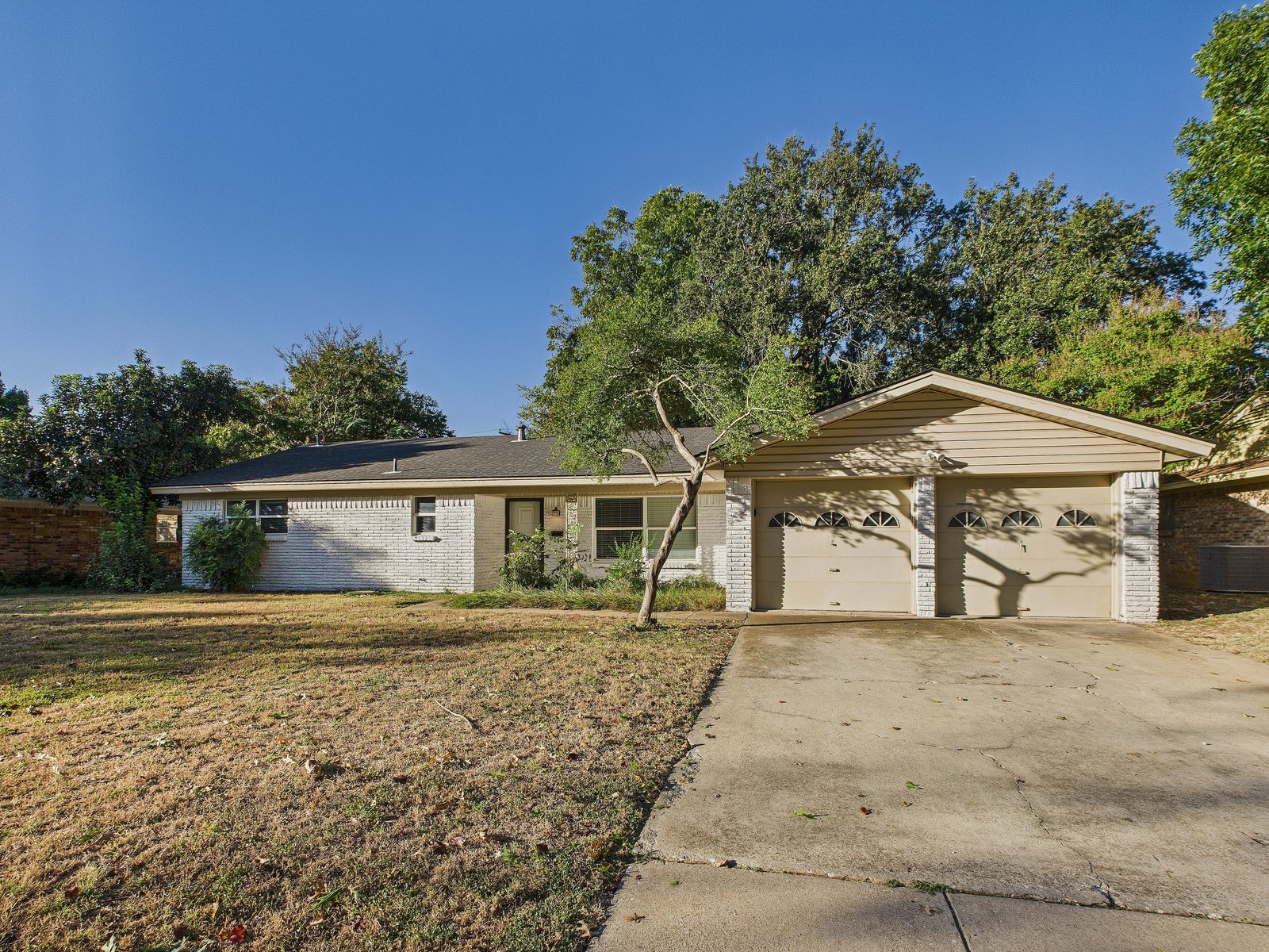 6909 Valhalla Road, Fort Worth